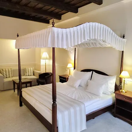 Hotel Embassy 4* Karlovy Vary
