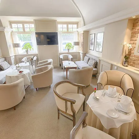 Hotel Embassy 4* Karlovy Vary